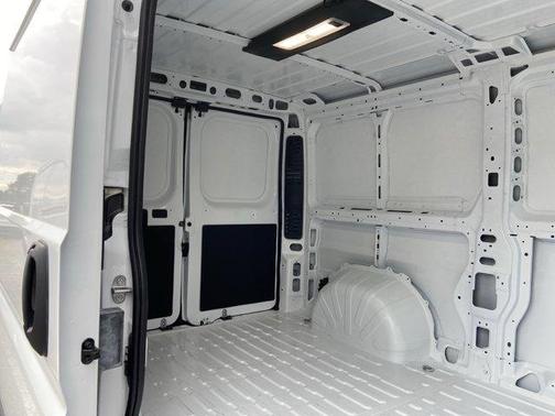 2025 RAM ProMaster 1500 Low Roof