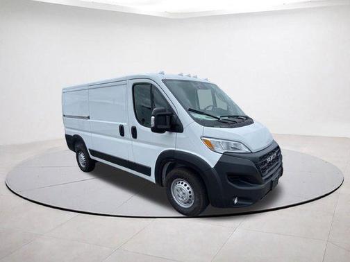 2025 RAM ProMaster 1500 Low Roof