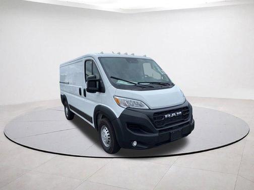 2025 RAM ProMaster 1500 Low Roof