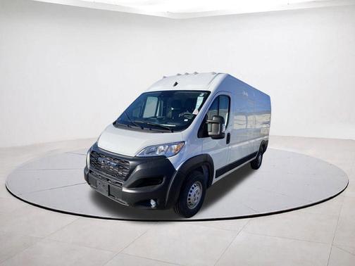 Bright White Clearcoat 2026 RAM ProMaster 2500 High Roof