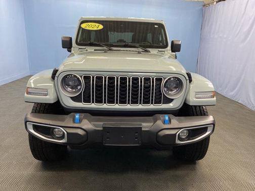 2024 Jeep Wrangler 4xe Sahara
