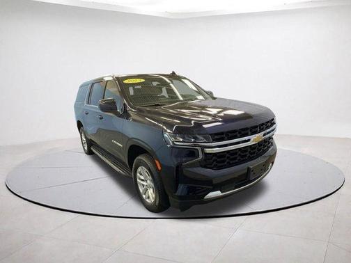 2023 Chevrolet Suburban LS