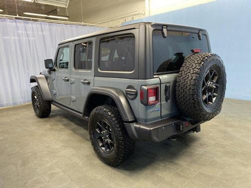 2025 Jeep Wrangler 4xe Sport