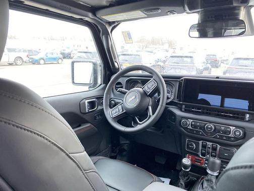 Black Clearcoat 2026 Jeep Gladiator Rubicon