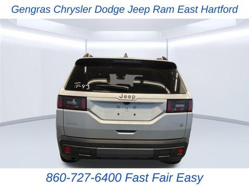 Silver Zynith Clearcoat 2026 Jeep Cherokee LAREDO/LIMITED