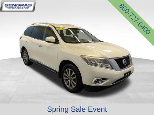 Pearl 2015 Nissan Pathfinder SL