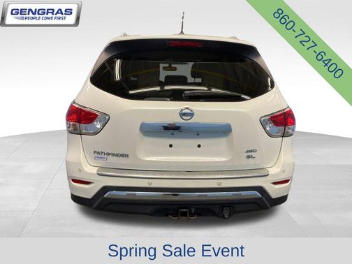 Pearl 2015 Nissan Pathfinder SL