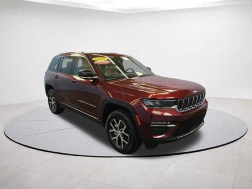 Velvet Red Pearlcoat 2025 Jeep Grand Cherokee Limited