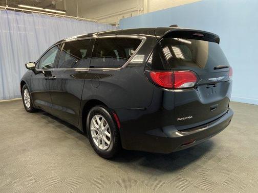 2017 Chrysler Pacifica LX