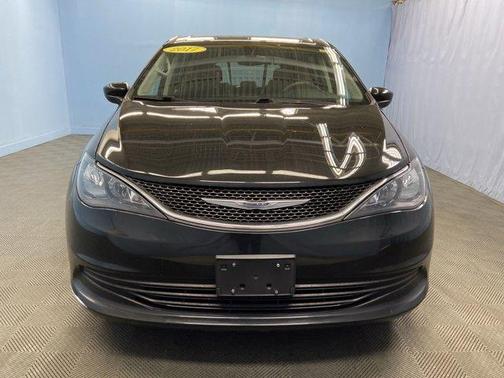 2017 Chrysler Pacifica LX