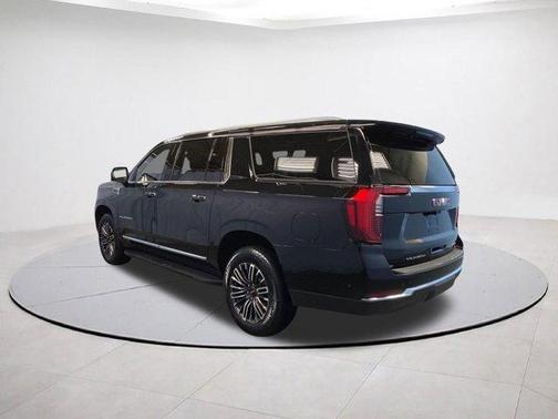 Onyx Black 2026 GMC Yukon XL Elevation