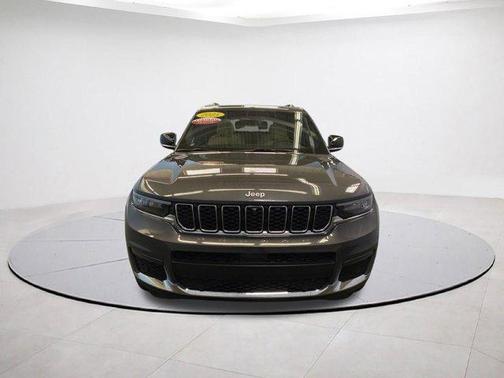 Metallic 2025 Jeep Grand Cherokee L Limited