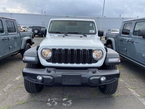 2025 Jeep Wrangler 4xe Sport