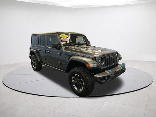 Granite Crystal Clearcoat Metallic 2025 Jeep Wrangler 4xe Rubicon