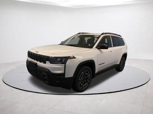 Bright White Clearcoat 2026 Jeep Cherokee LAREDO/LIMITED