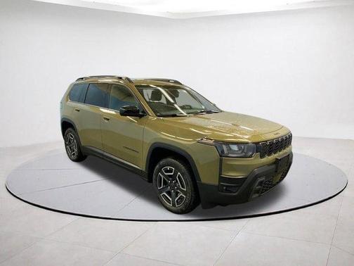 41 2026 Jeep Cherokee LAREDO/LIMITED