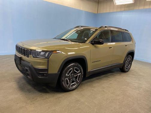 41 2026 Jeep Cherokee LAREDO/LIMITED