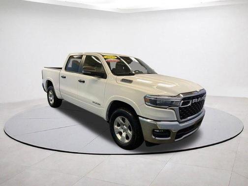 Bright White Clearcoat 2025 RAM 1500 Big Horn