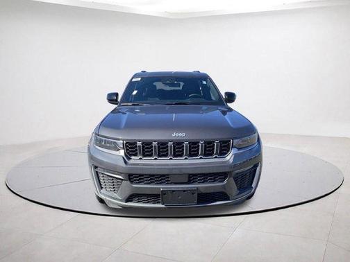 Metallic 2026 Jeep Grand Cherokee L Limited