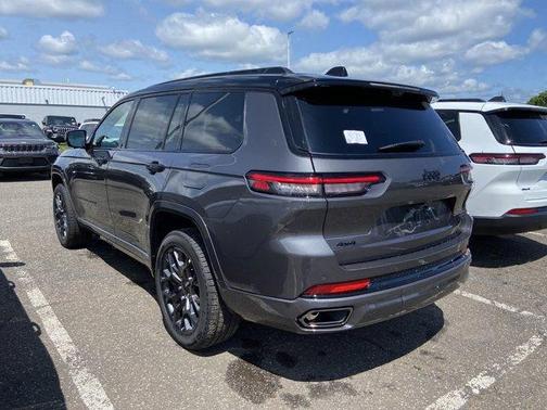2025 Jeep Grand Cherokee L Summit