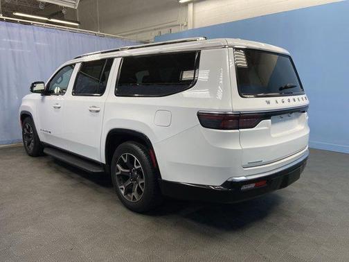 2023 Jeep Wagoneer L Series III