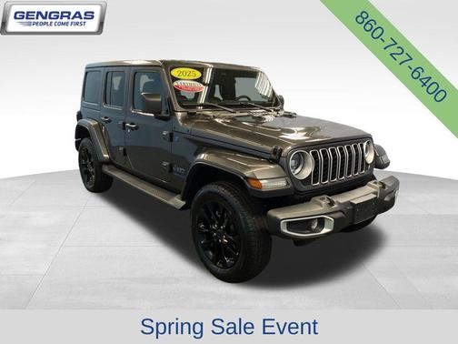Granite Crystal Clearcoat Metallic 2025 Jeep Wrangler 4xe Sahara