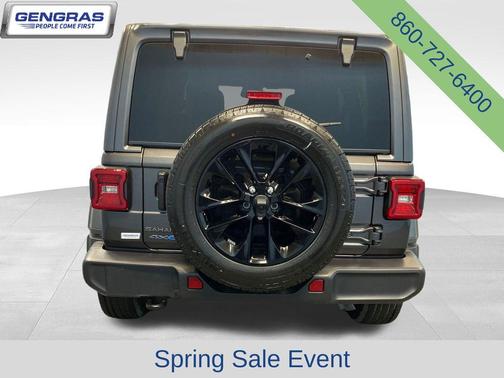 Granite Crystal Clearcoat Metallic 2025 Jeep Wrangler 4xe Sahara