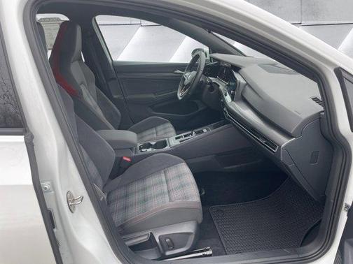 2022 Volkswagen Golf GTI 2.0T S