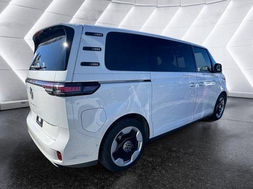 2025 Volkswagen ID. Buzz Pro S