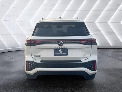 2026 Volkswagen Tiguan 2.0T SEL