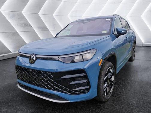 2026 Volkswagen Tiguan 2.0T SEL
