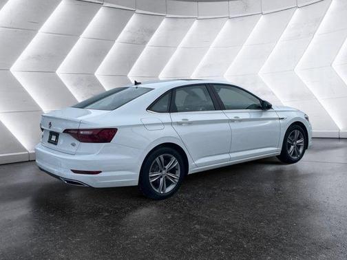 2021 Volkswagen Jetta 1.4T R-Line