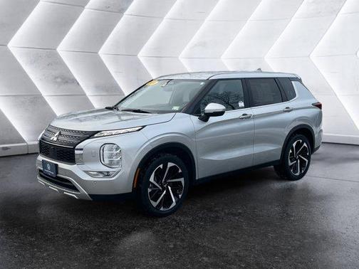 2024 Mitsubishi Outlander 