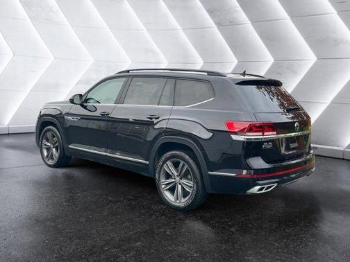 2021 Volkswagen Atlas 3.6 V6 SE w/ Technology R-Line