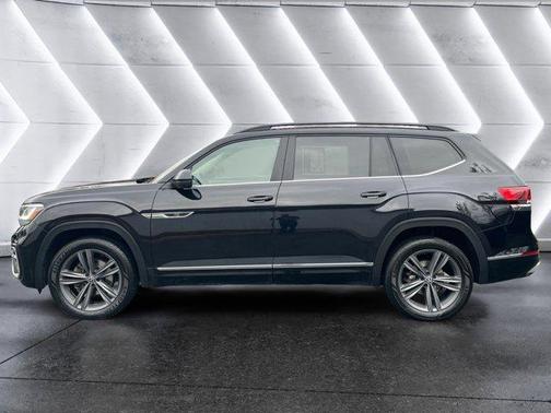 2021 Volkswagen Atlas 3.6 V6 SE w/ Technology R-Line