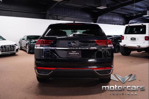 2022 Volkswagen Atlas Cross Sport 2.0T SE w/Technology