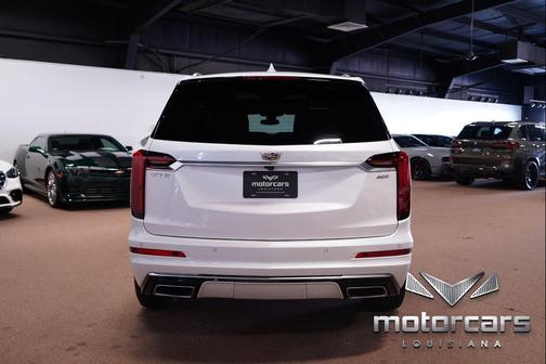 2023 Cadillac XT6 Premium Luxury FWD