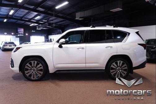2025 Lexus LX 600 Luxury