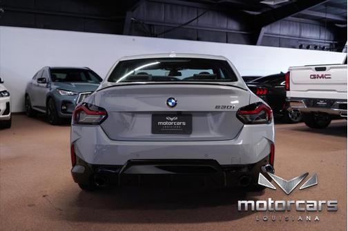 2024 BMW 230 i