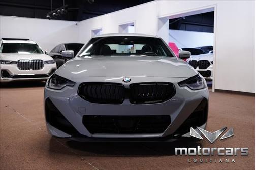 2024 BMW 230 i