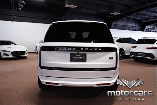 Fuji White 2023 Land Rover Range Rover P530 SE