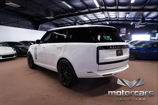 Fuji White 2023 Land Rover Range Rover P530 SE