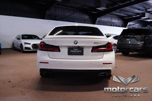 2021 BMW 530 530i