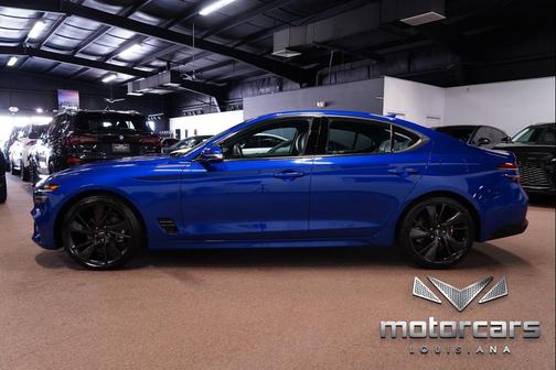 2023 Genesis G70 2.0T RWD