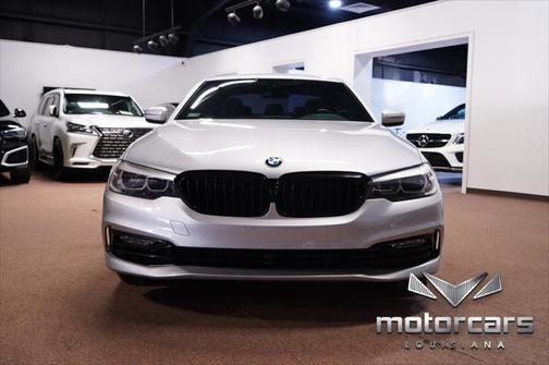 2018 BMW 530 530i