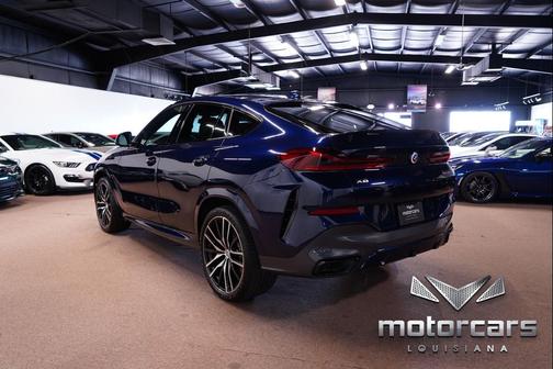 2022 BMW X6 M50i