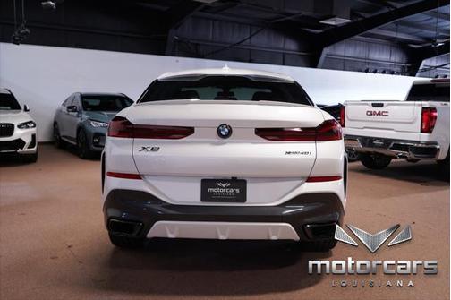 2022 BMW X6 xDrive40i