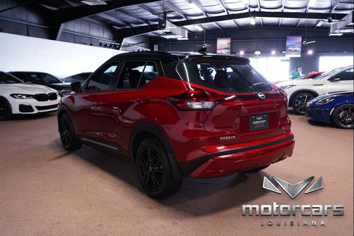 2023 Nissan Kicks SR