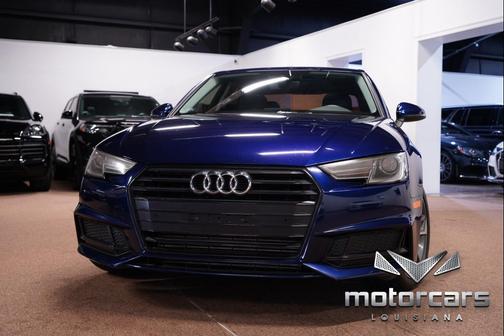 Navarra Blue Metallic 2019 Audi A4 40 Titanium Premium