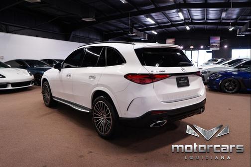 Polar White 2024 Mercedes-Benz GLC 300 Base
